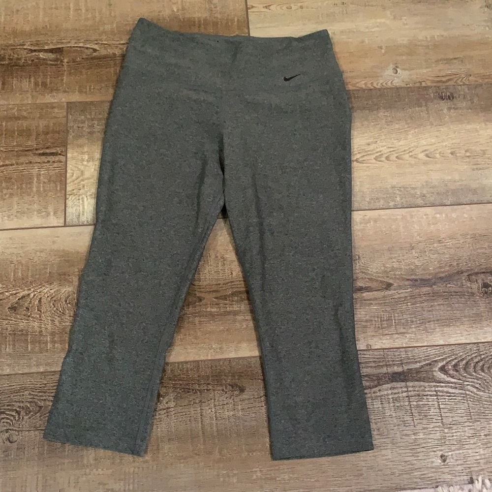 Nike Capri leggings